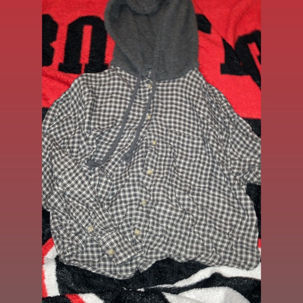 American Eagle Outfitters Gray Plaid Crop Top